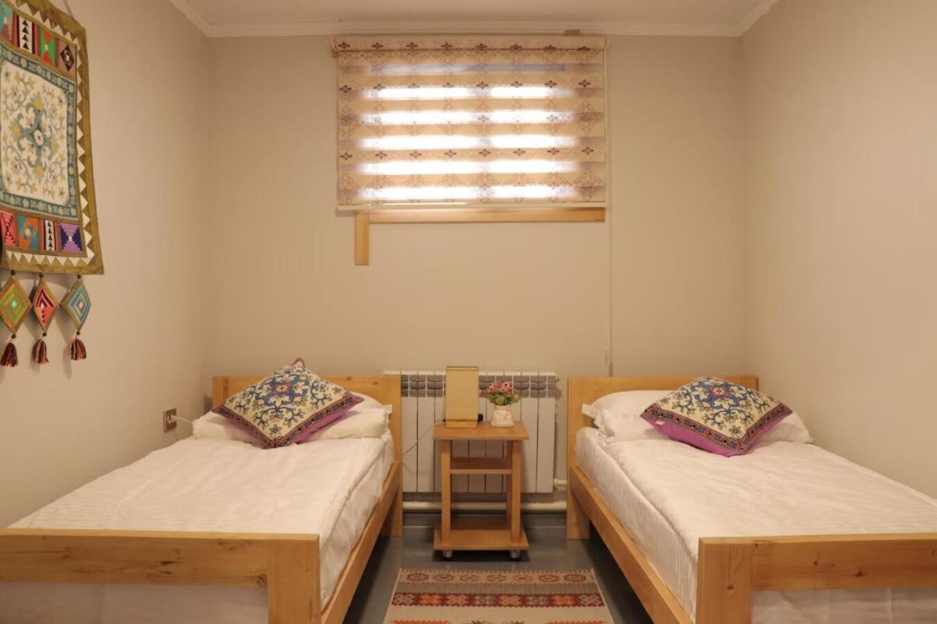 Salamat Hotel Bichkek Extérieur photo